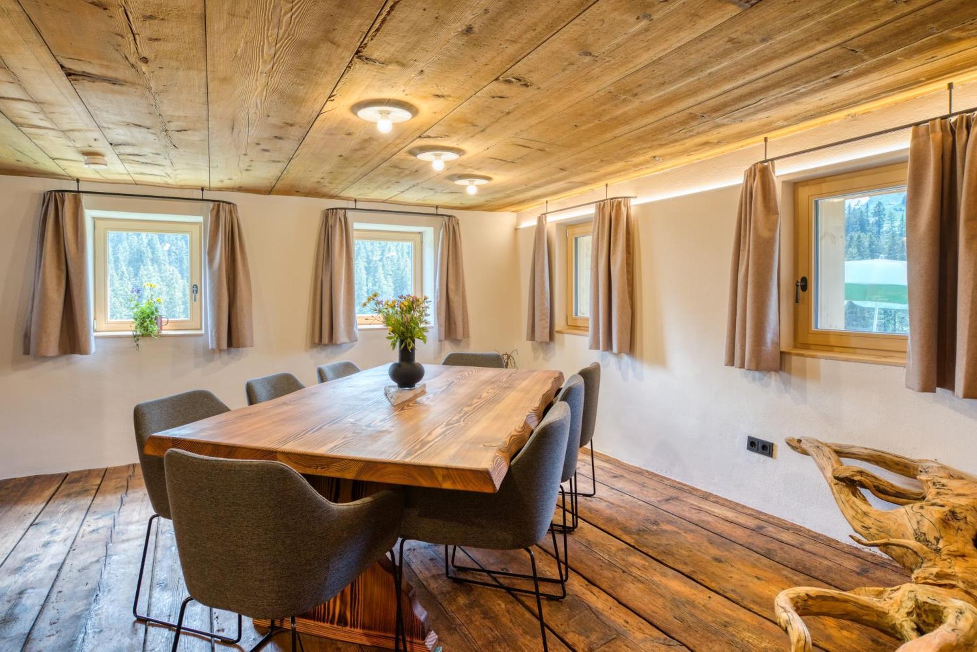 Jup - A Luxury Boutique Chalet Warth  Luaran gambar